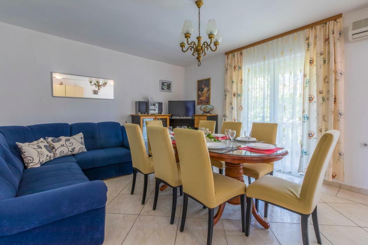 Apartments Marica Novi Vinodolski Eksteriør bilde