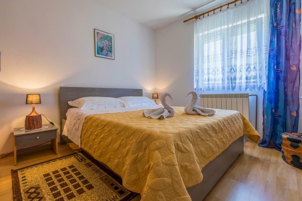 Apartments Marica Novi Vinodolski Eksteriør bilde